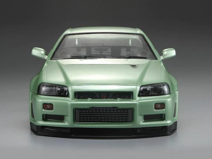 KILLERBODY Nissan Skyline R34 Green Painted Body Shell 195mmW x 257mmWB - KB48646