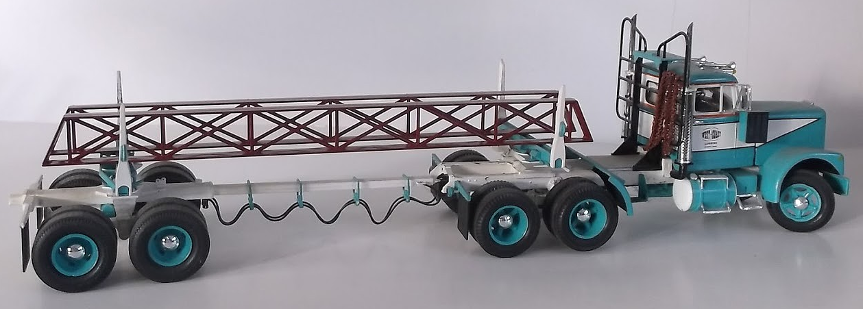 AMT Peerless Logging Trailer 1:25 - AMT1103 | RC Garage Hobby Shop