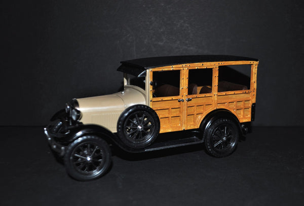 AMT 1929 Ford Woody Pickup 1:25 - AMT1269M