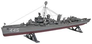 REVELL USS FLETCHER DESTROYER 1/306 -3021