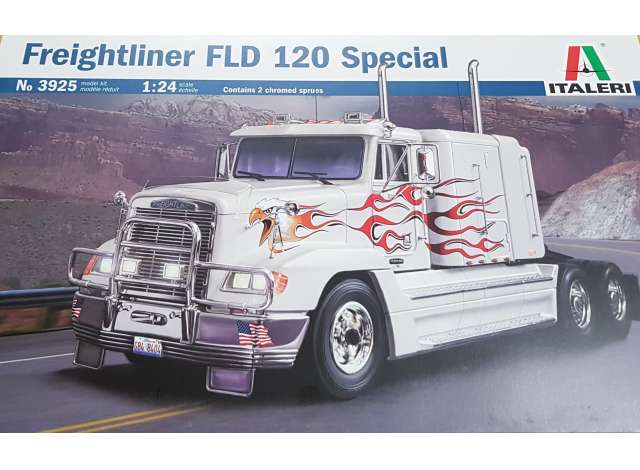 ITALERI Freightliner FLD 120 Special 1:24 - 3925S