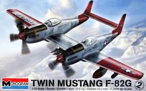 REVELL TWIN MUSTANG F-82G 1:72 - 5257